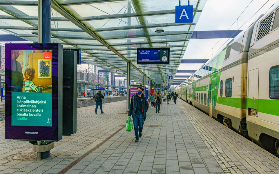 Estación de tren Leppavaaran Rautatieasemaa
