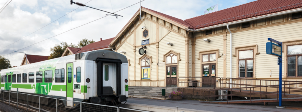 Oulun rautatieasema